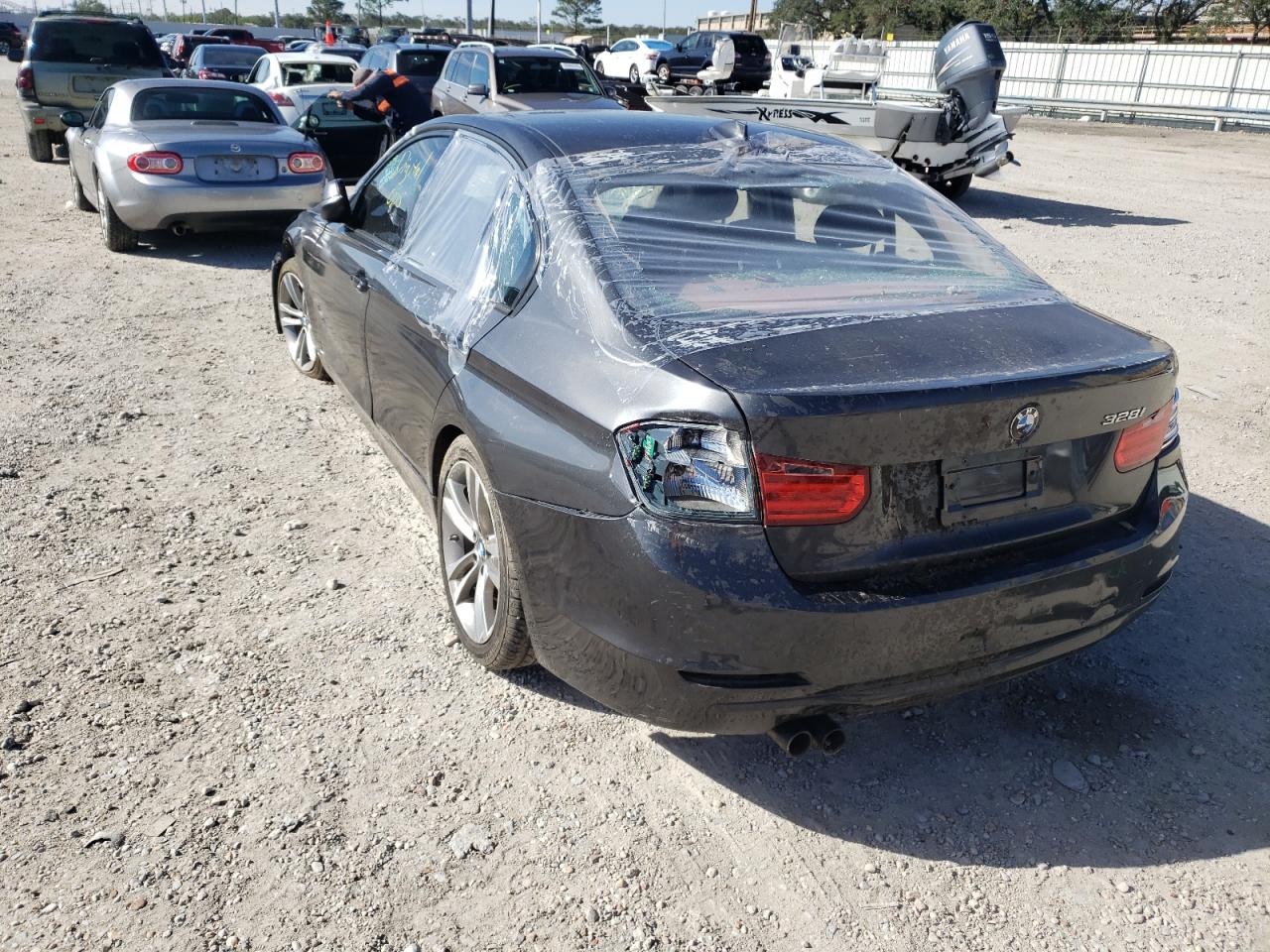 Photo 3 from auction – 2013 BMW 328 I with VIN WBA3A5G59DNP24073