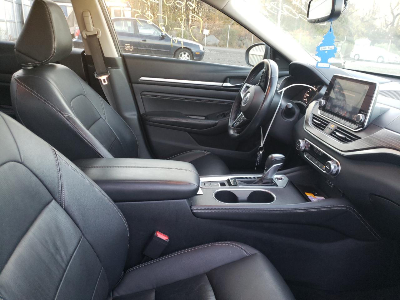 Photo 5 from auction – 2019 NISSAN ALTIMA SL with VIN 1N4BL4EV8KC253408