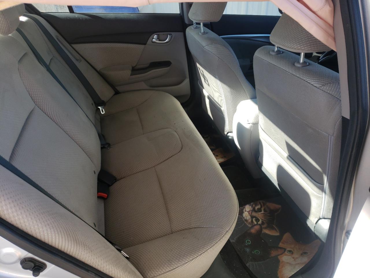 Photo 6 from auction – 2013 HONDA CIVIC HYBR with VIN 19XFB4F29DE202210