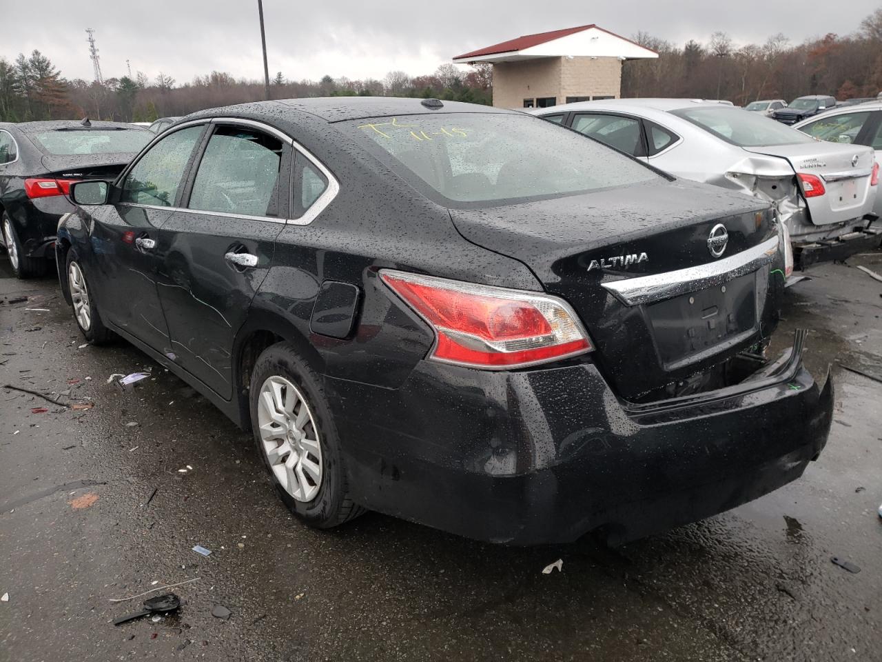 Photo 3 from auction – 2015 NISSAN ALTIMA 2.5 with VIN 1N4AL3AP0FC256631