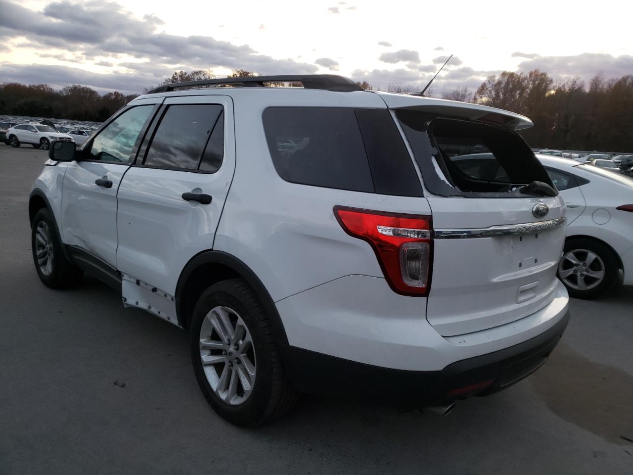 Photo 3 from auction – 2015 FORD EXPLORER with VIN 1FM5K8B83FGA00880