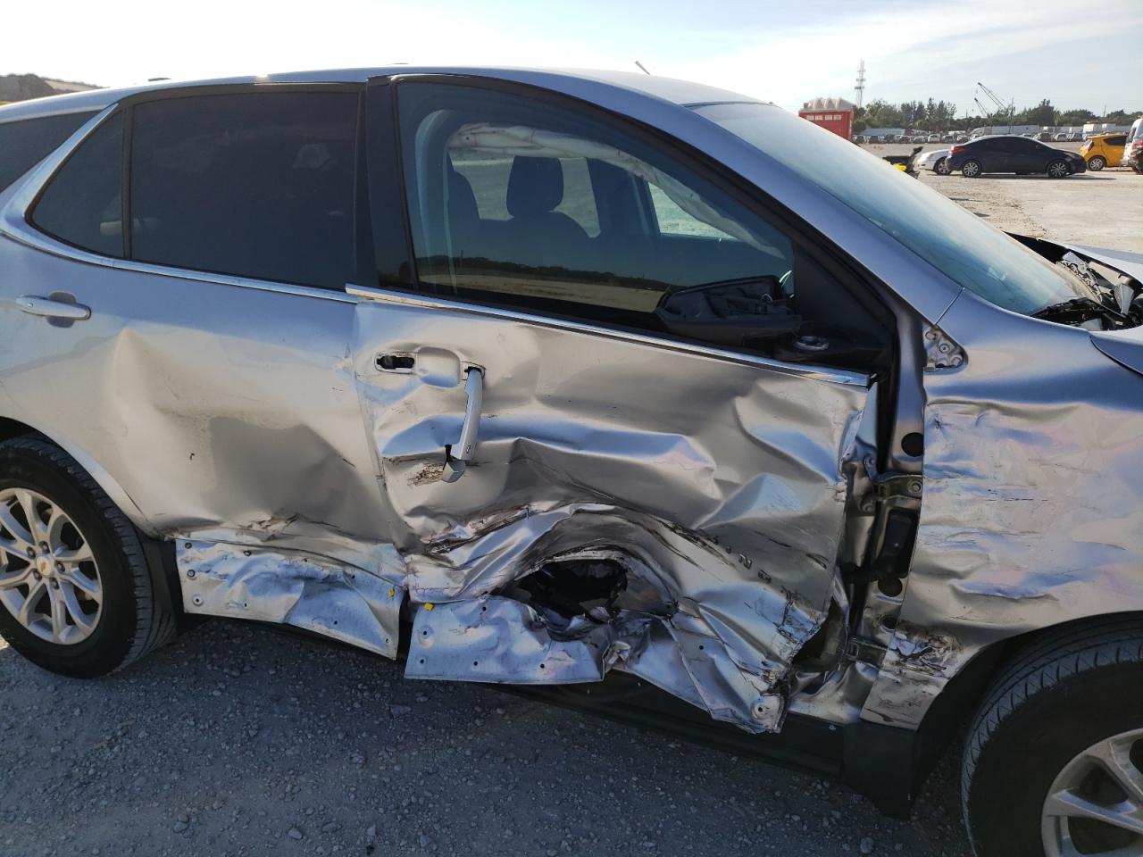 Photo 9 from auction – 2018 CHEVROLET EQUINOX LT with VIN 2GNAXJEV0J6190988