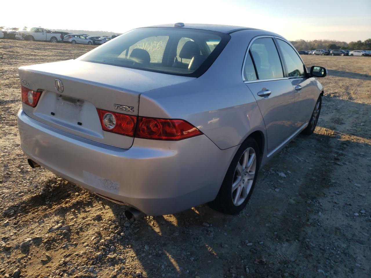 Photo 4 from auction – 2005 ACURA TSX with VIN JH4CL96895C008124