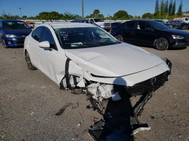 MAZDA 3 PREFERRE 2019 with VIN 3MZBPADLXKM107696 - Photo from auction