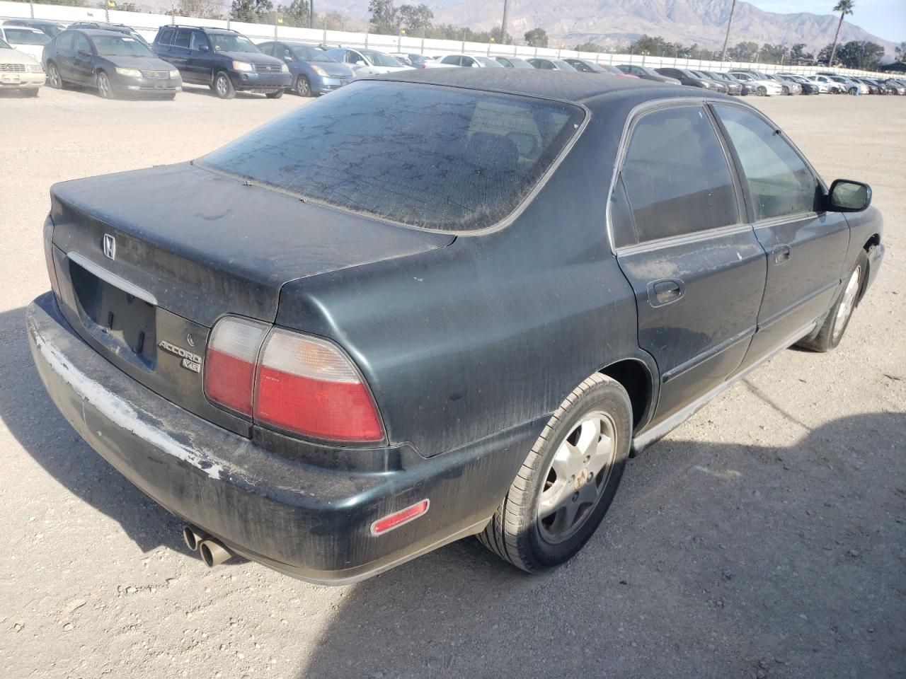 Photo 4 from auction – 1997 HONDA ACCORD EX with VIN 1HGCE6674VA006795