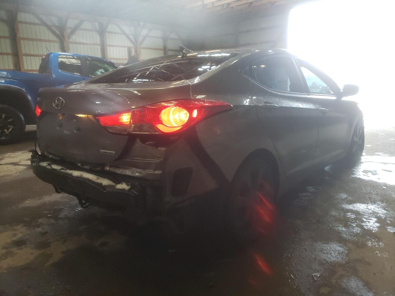 Photo 4 from auction – 2012 HYUNDAI ELANTRA GL with VIN 5NPDH4AE0CH088437