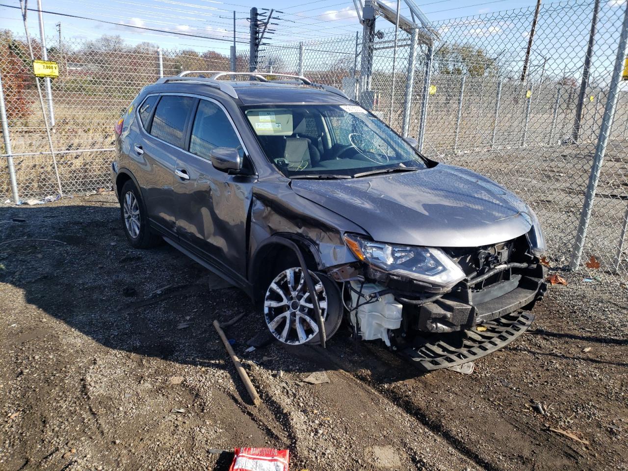NISSAN ROGUE S 2017 with VIN KNMAT2MV5HP596108 - Photo from auction