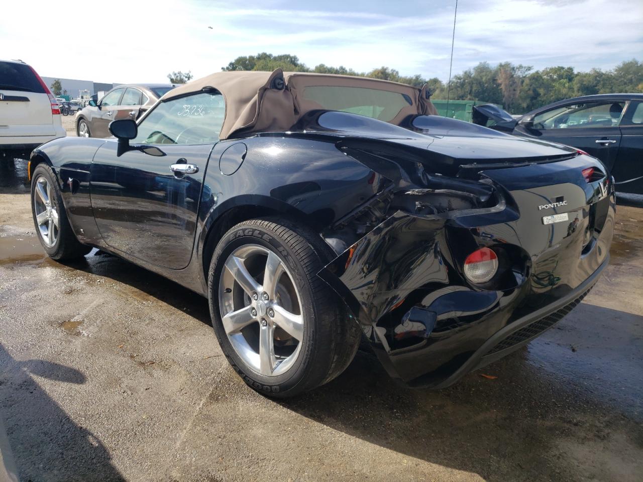 Photo 3 from auction – 2007 PONTIAC SOLSTICE with VIN 1G2MB35B47Y112159