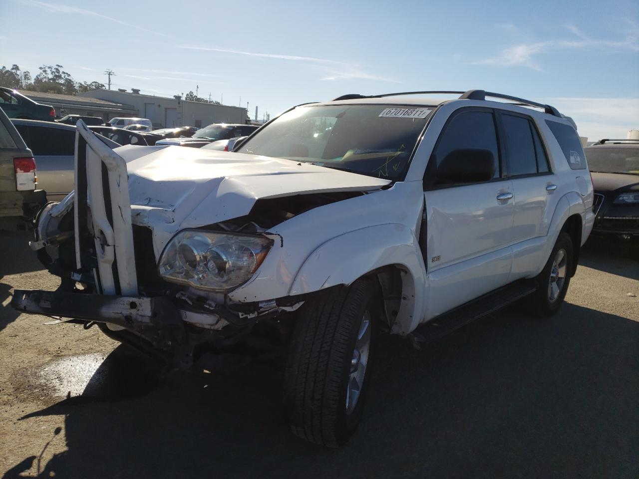 Photo 2 from auction – 2006 TOYOTA 4RUNNER SR with VIN JTEZU14R060067972
