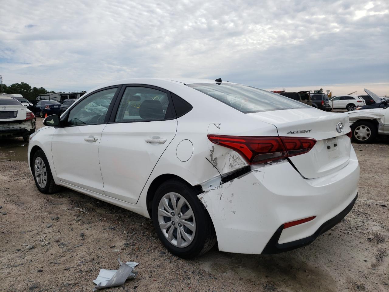 Photo 3 from auction – 2019 HYUNDAI ACCENT SE with VIN 3KPC24A31KE072293