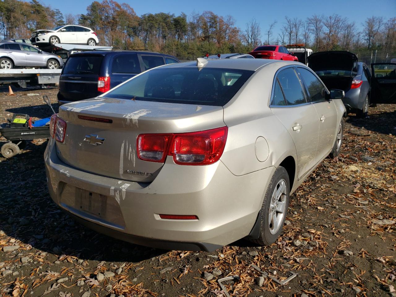 Photo 4 from auction – 2015 CHEVROLET MALIBU 1LT with VIN 1G11C5SLXFF304306
