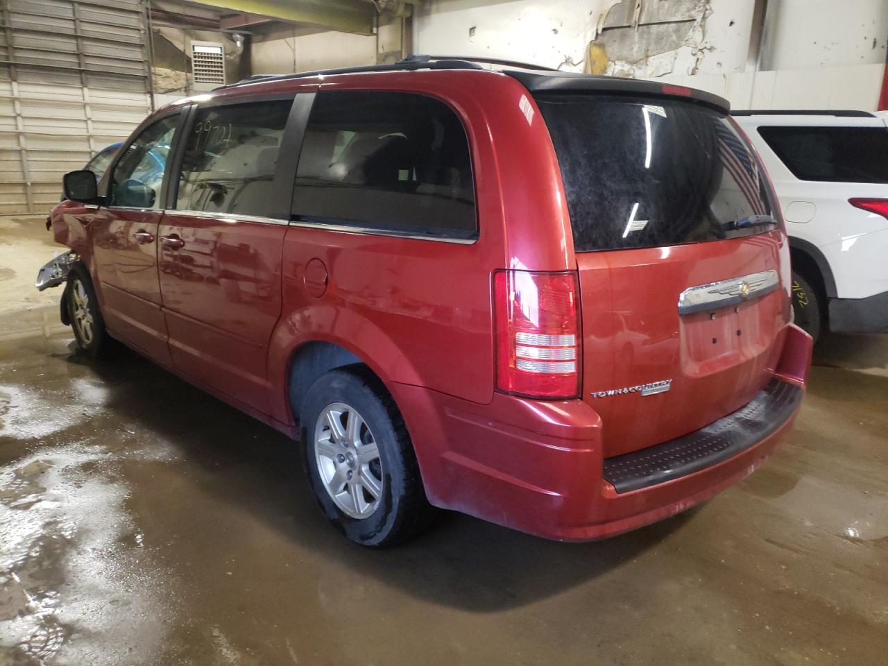 Photo 3 from auction – 2008 CHRYSLER TOWN & COU with VIN 2A8HR54P18R128609