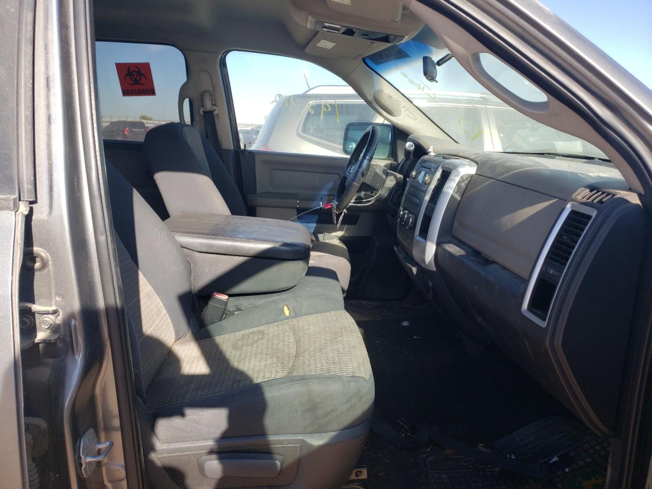 Photo 5 from auction – 2009 DODGE RAM 1500 with VIN 1D3HB18PX9S815139