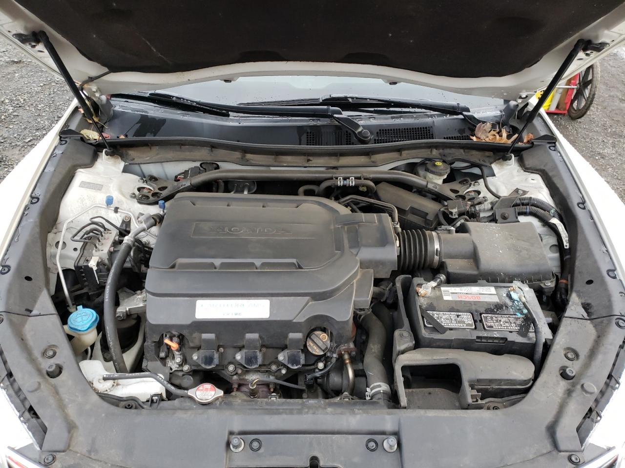 Photo 7 from auction – 2014 HONDA CROSSTOUR with VIN 5J6TF2H55EL000230