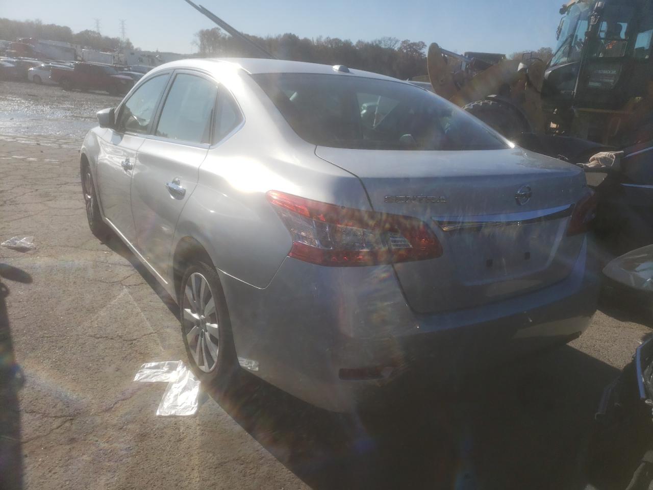 Photo 3 from auction – 2015 NISSAN SENTRA S with VIN 3N1AB7AP2FL645881