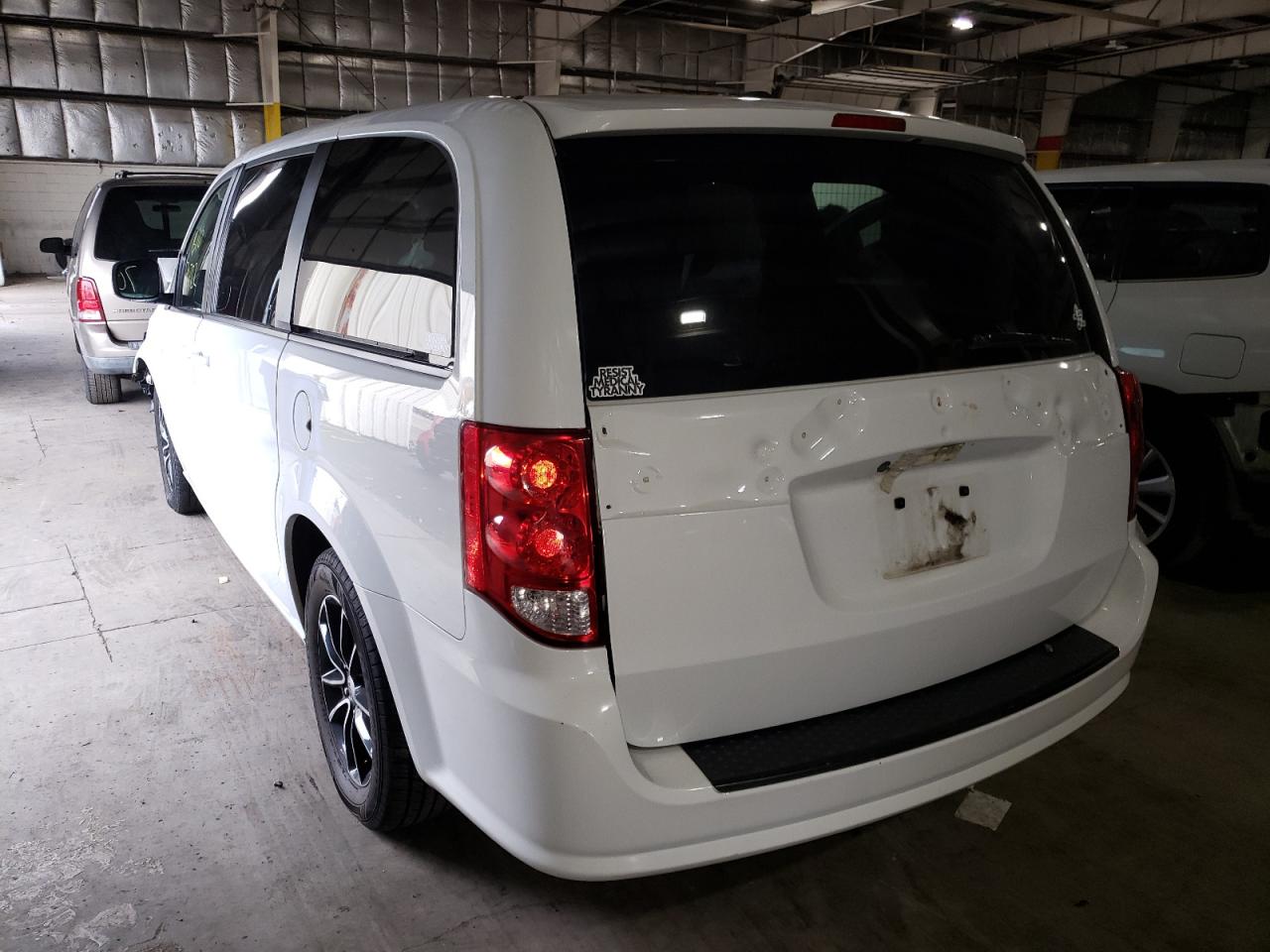 Photo 3 from auction – 2018 DODGE GRAND CARA with VIN 2C4RDGBG4JR222885