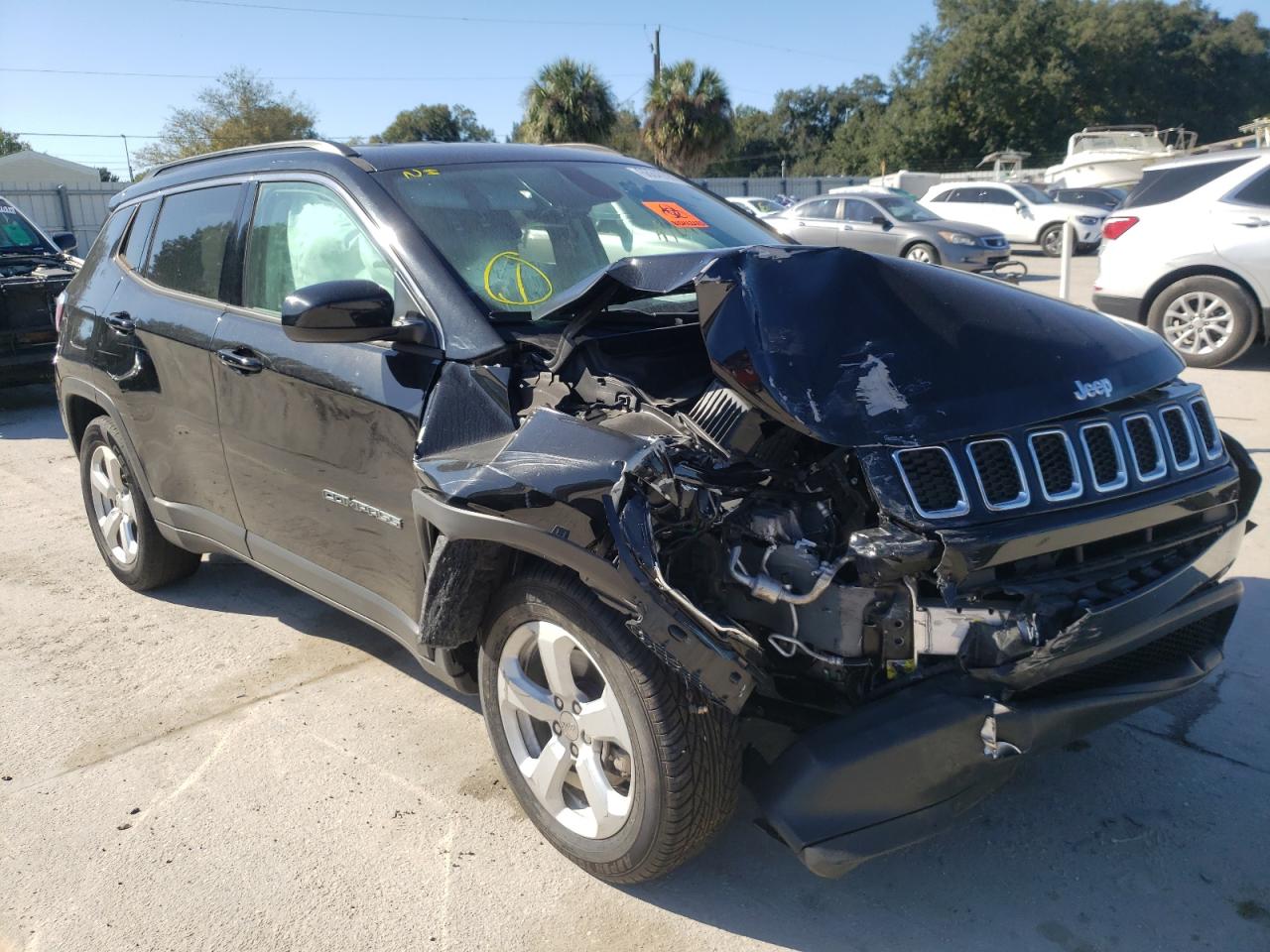 JEEP COMPASS LA 2018 with VIN 3C4NJCBB9JT462323 - Photo from auction