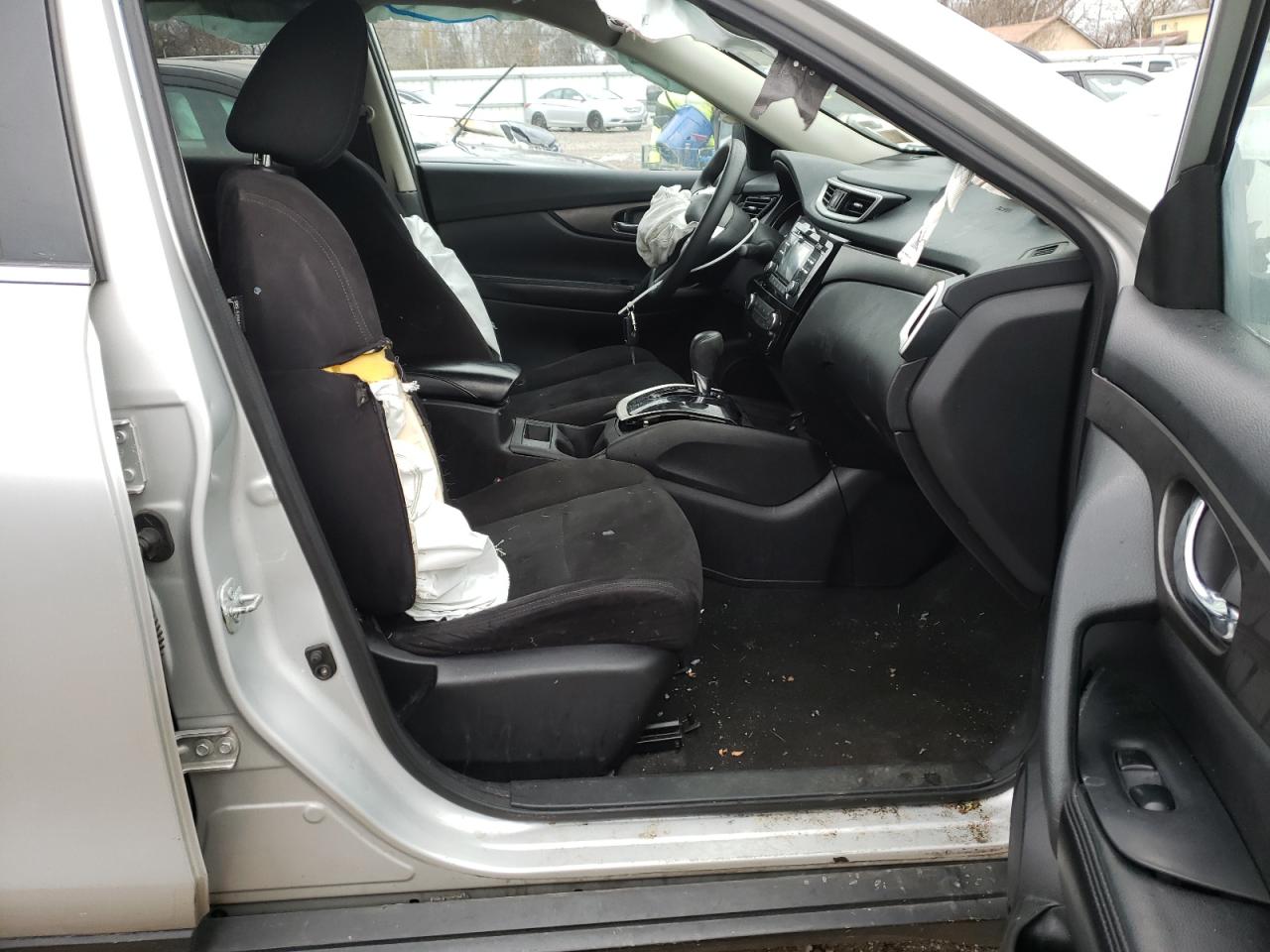 Photo 5 from auction – 2014 NISSAN ROGUE S with VIN 5N1AT2MKXEC801054