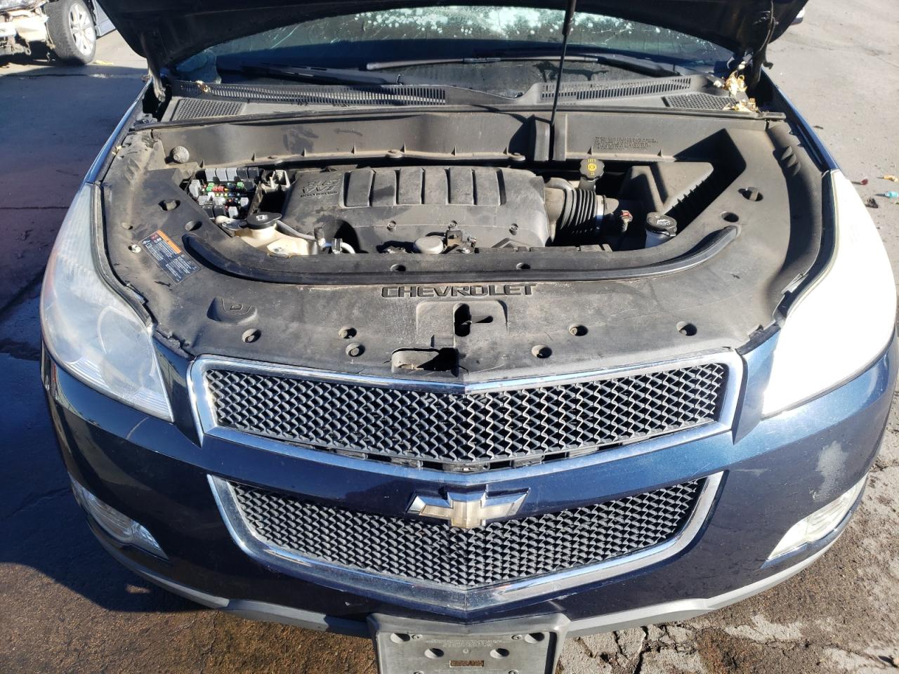 Photo 7 from auction – 2012 CHEVROLET TRAVERSE L with VIN 1GNKVJED9CJ183030