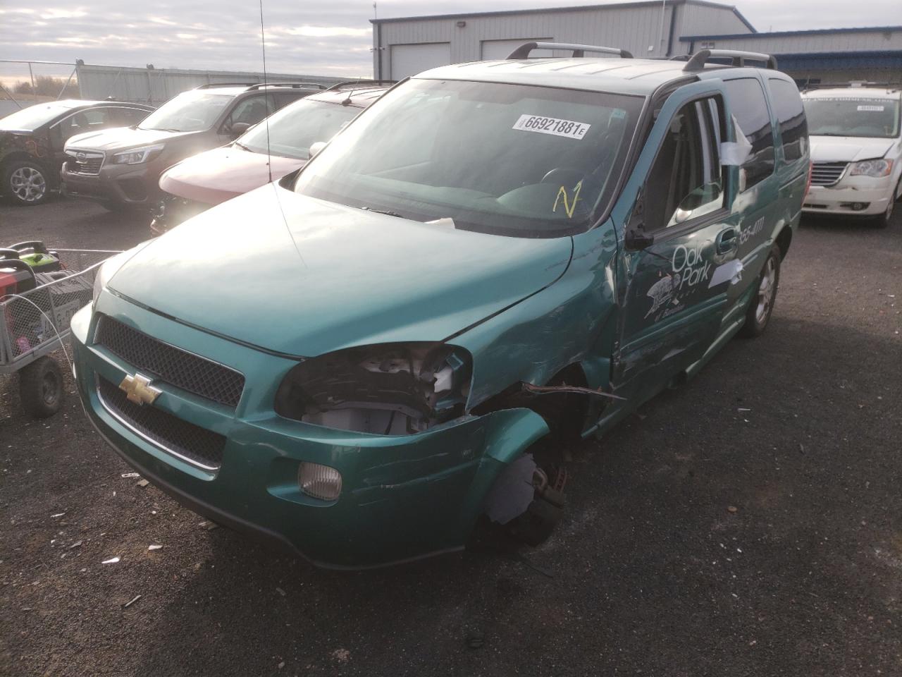 Photo 2 from auction – 2008 CHEVROLET UPLANDER L with VIN 1GNDV33108D115718