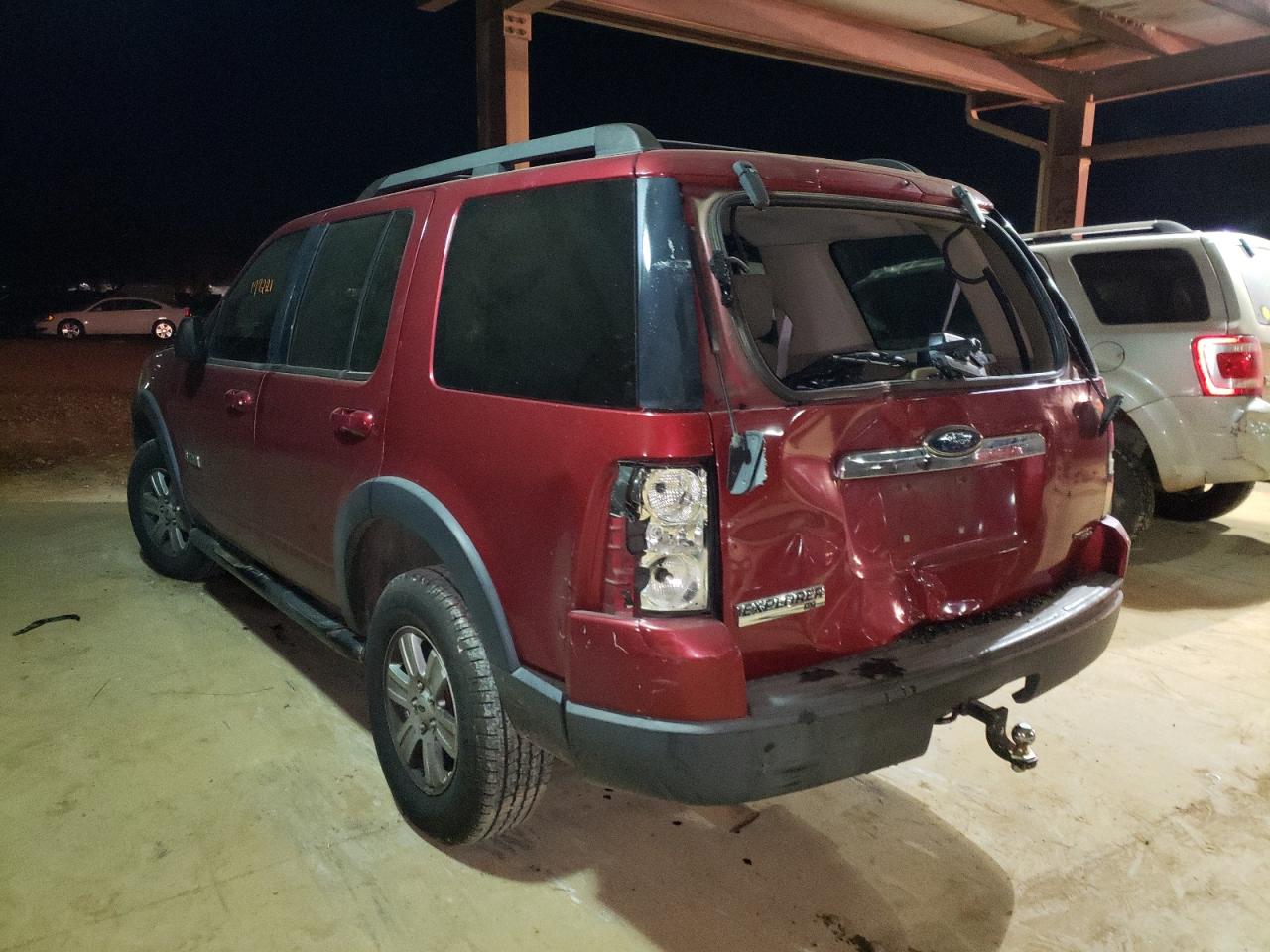 Photo 3 from auction – 2007 FORD EXPLORER X with VIN 1FMEU63E47UB58876