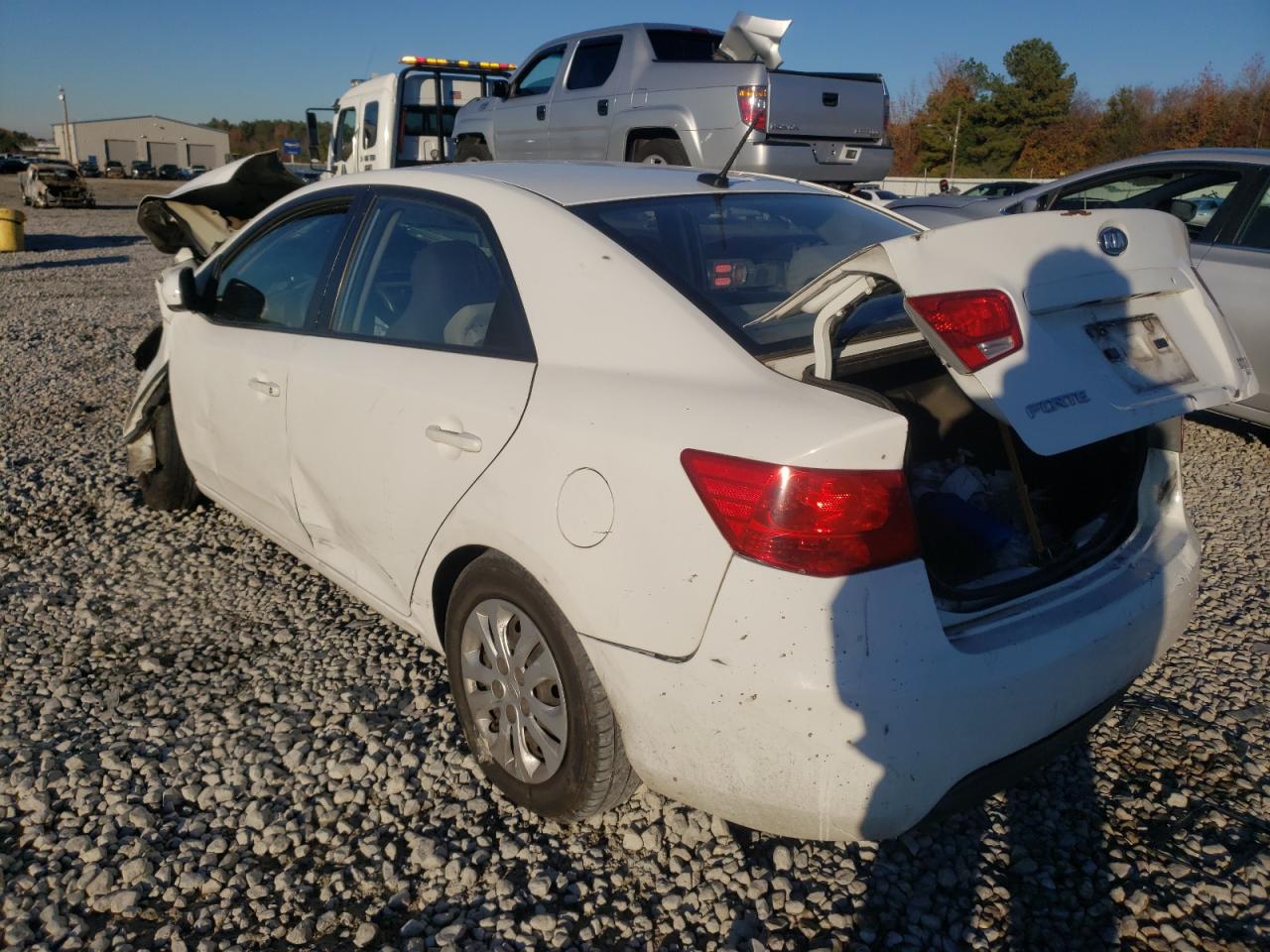 Photo 3 from auction – 2010 KIA FORTE LX with VIN KNAFT4A29A5826534