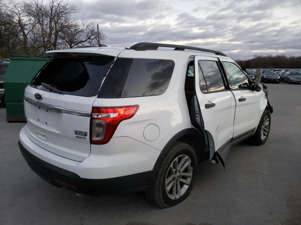 Photo 4 from auction – 2015 FORD EXPLORER with VIN 1FM5K8B83FGA00880