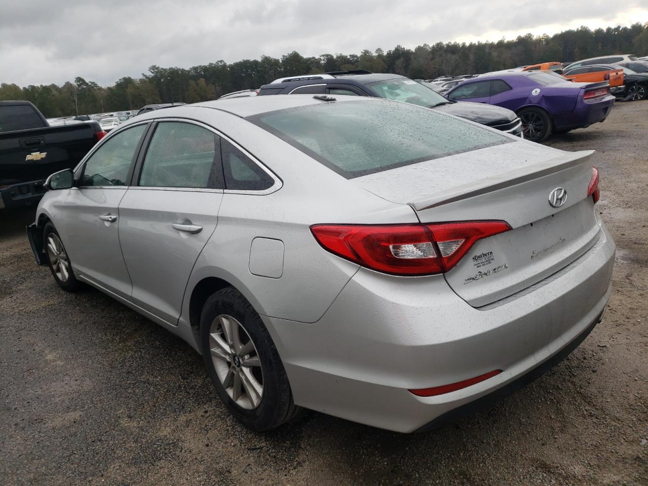 Photo 3 from auction – 2015 HYUNDAI SONATA SE with VIN 5NPE24AF1FH125482