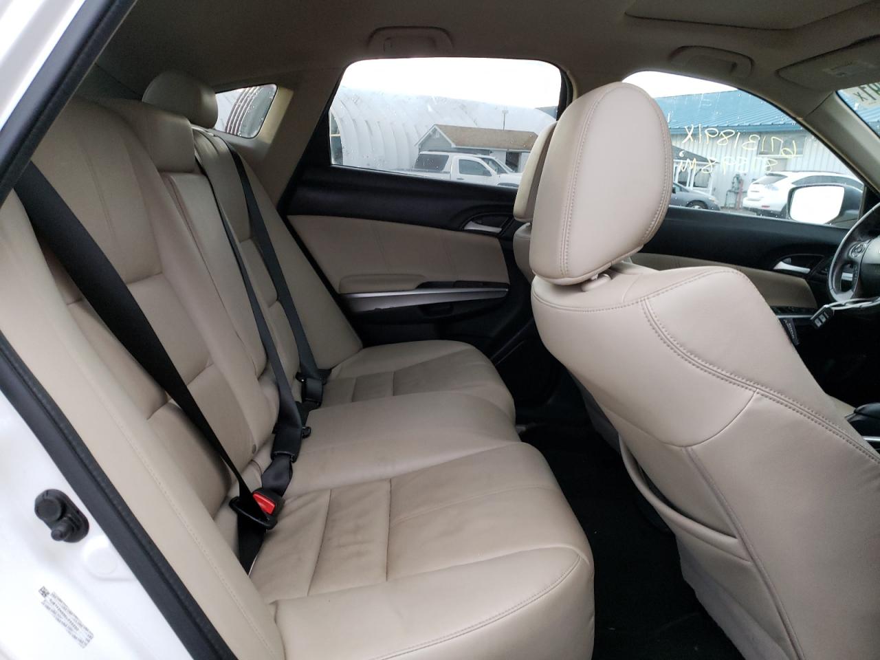 Photo 6 from auction – 2014 HONDA CROSSTOUR with VIN 5J6TF2H55EL000230