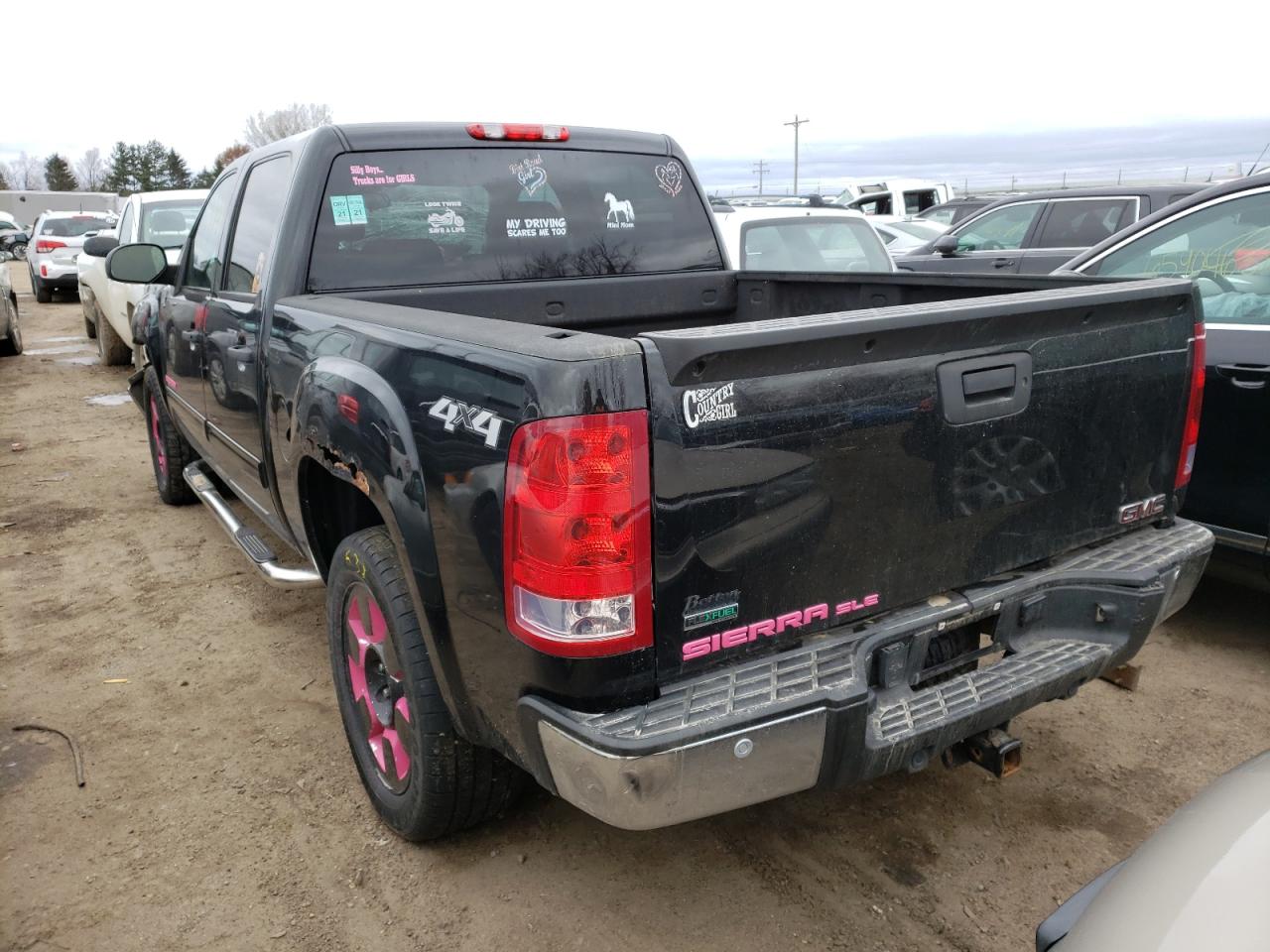 Photo 3 from auction – 2011 GMC SIERRA K15 with VIN 3GTP2VE32BG376383