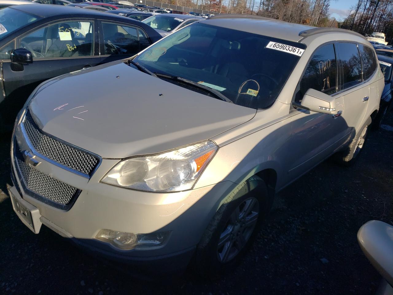 Photo 2 from auction – 2011 CHEVROLET TRAVERSE L with VIN 1GNKVGED7BJ245834