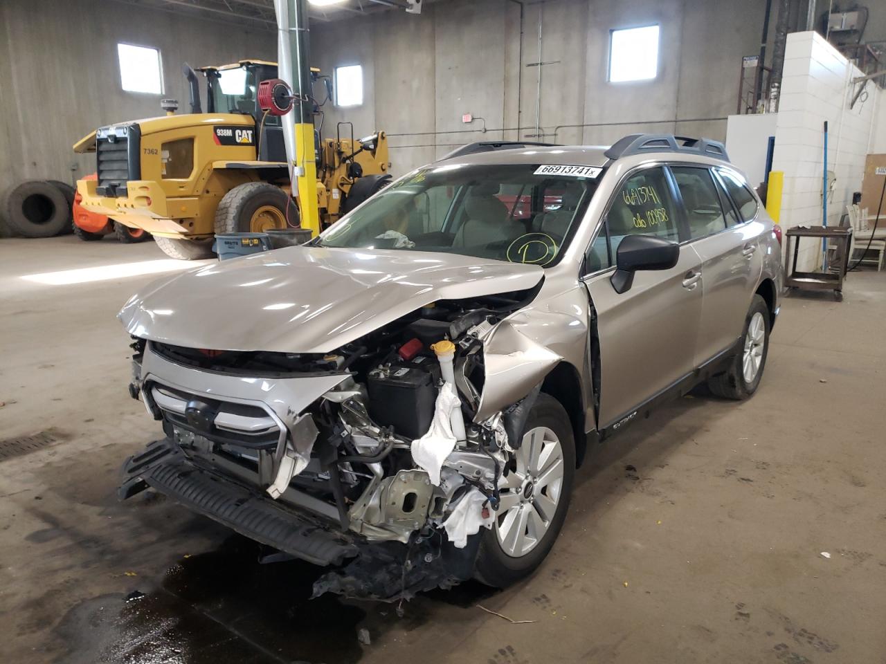 Photo 2 from auction – 2018 SUBARU OUTBACK with VIN 4S4BSAAC8J3216398