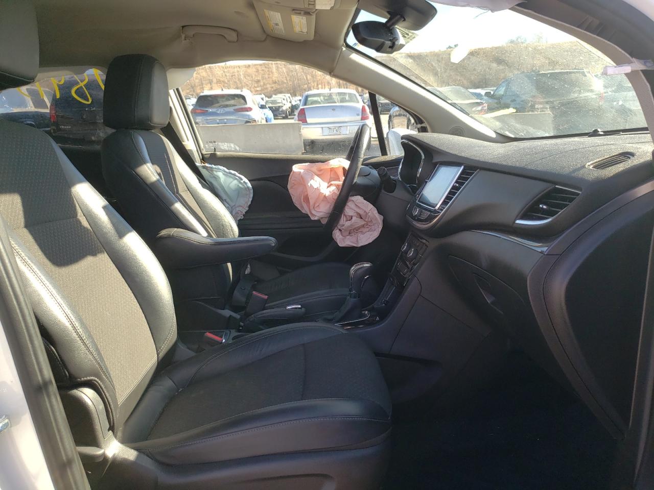 Photo 5 from auction – 2017 BUICK ENCORE PRE with VIN KL4CJESB8HB260677