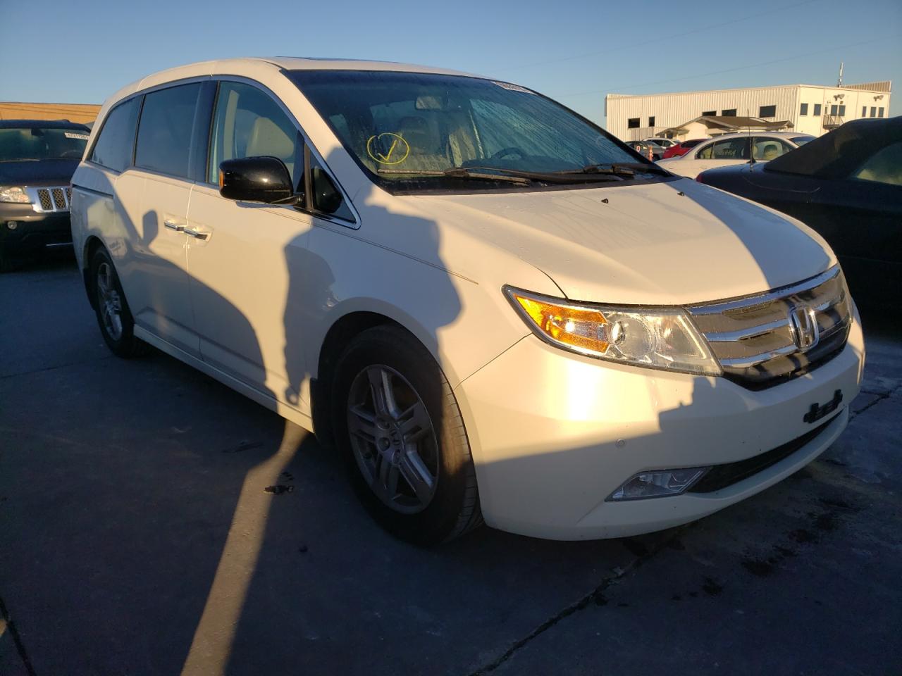 HONDA ODYSSEY TO 2012 with VIN 5FNRL5H95CB126326 - Photo from auction