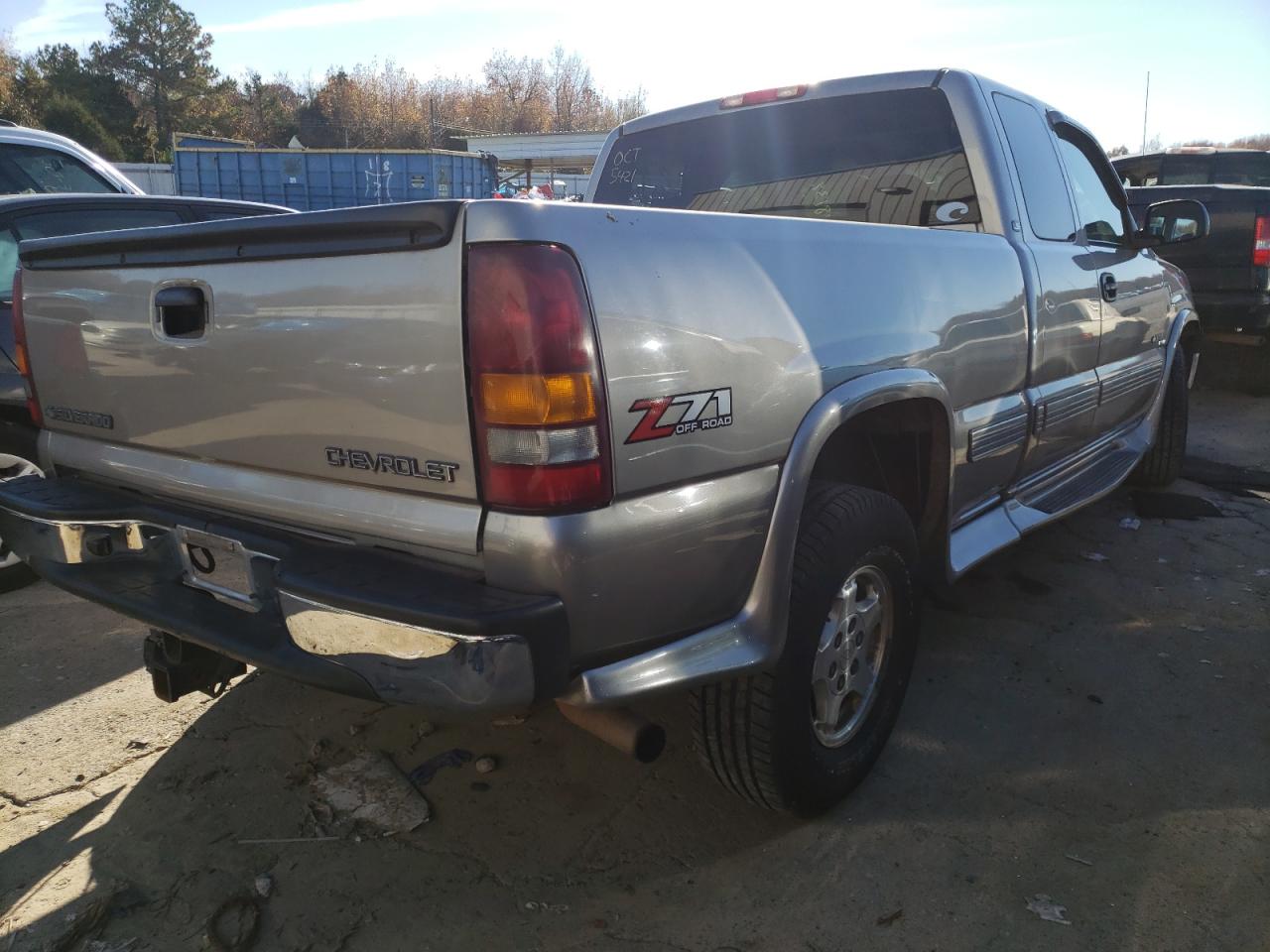 Photo 4 from auction – 2002 CHEVROLET SILVERADO with VIN 2GCEK19T521315421