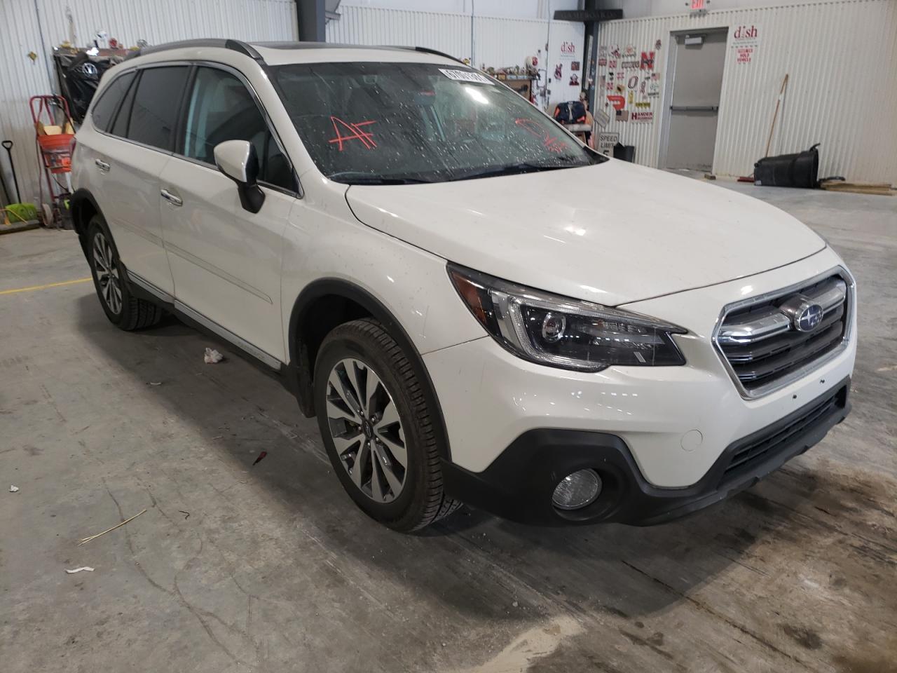 Photo 1 from auction – 2018 SUBARU OUTBACK TO with VIN 4S4BSATC4J3373214