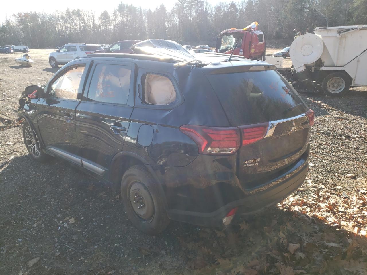 Photo 3 from auction – 2016 MITSUBISHI OUTLANDER with VIN JA4AZ3A34GZ017243