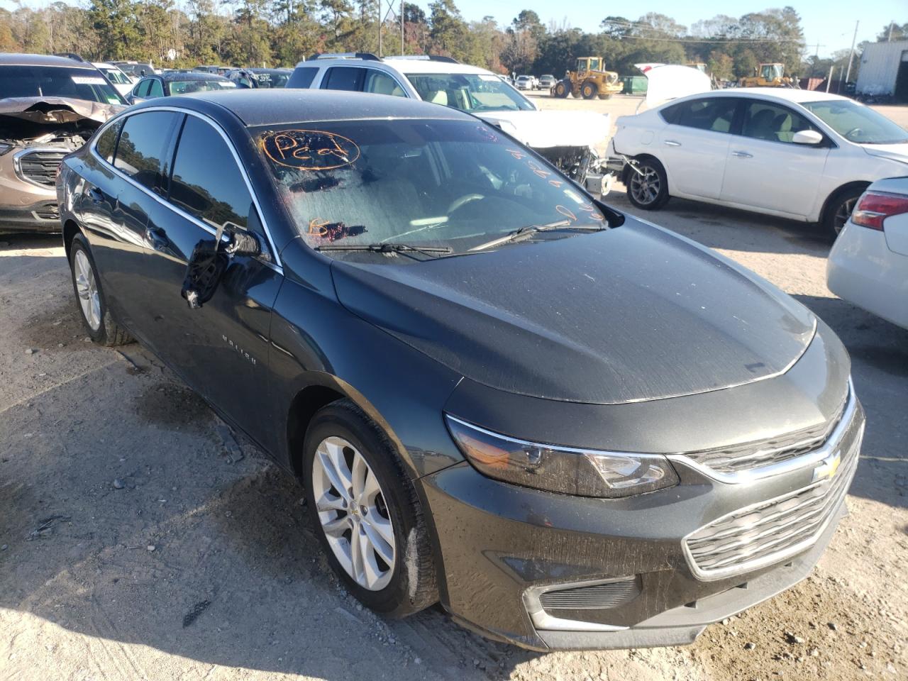 CHEVROLET MALIBU LT 2018 with VIN 1G1ZD5ST9JF143357 - Photo from auction