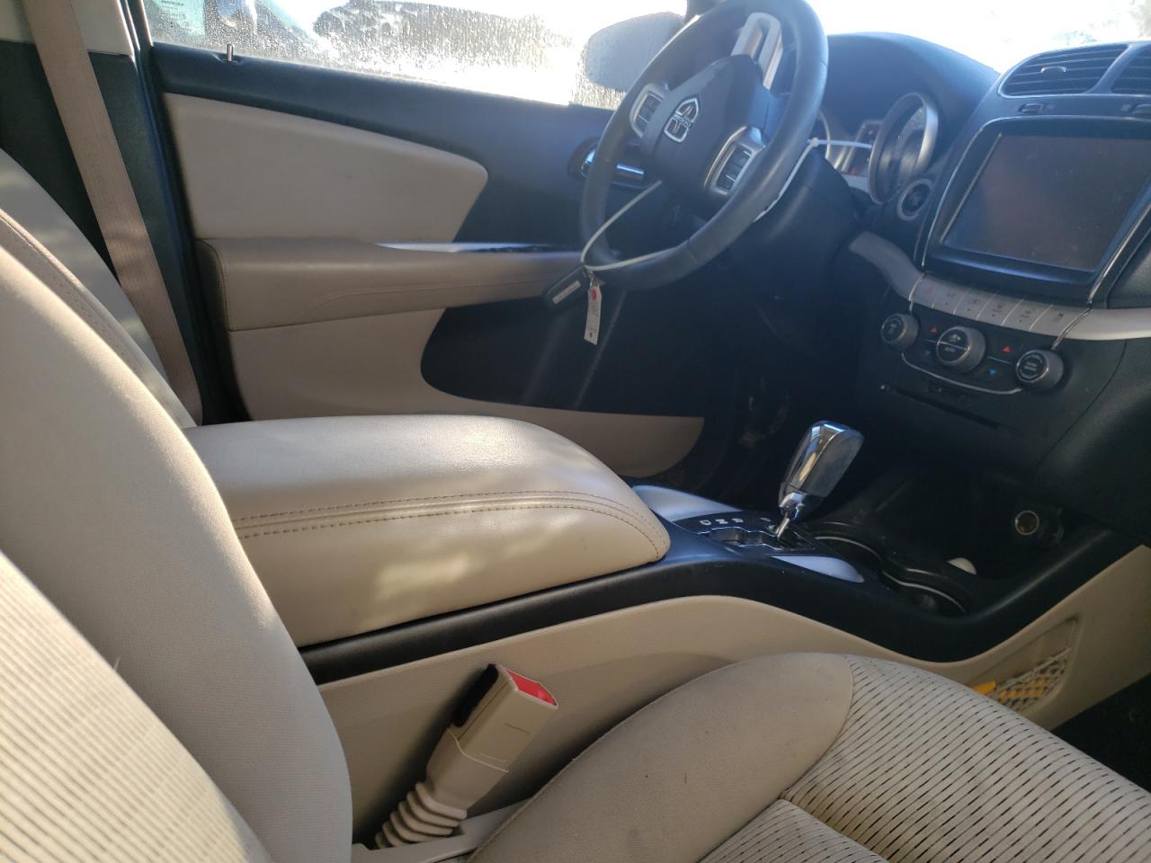 Photo 5 from auction – 2015 DODGE JOURNEY SX with VIN 3C4PDCBG8FT700200