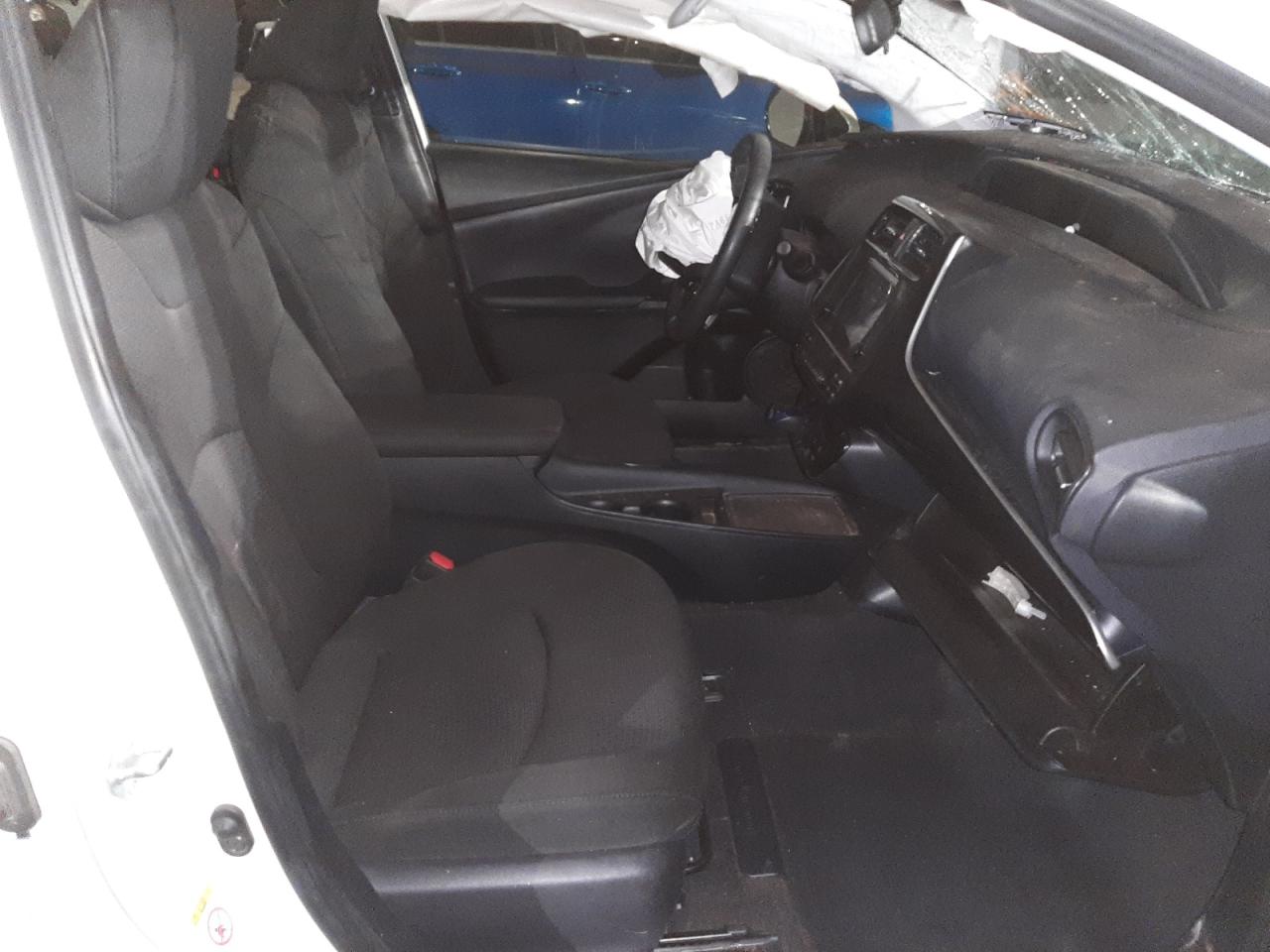 Photo 5 from auction – 2019 TOYOTA PRIUS with VIN JTDKARFU5K3100018