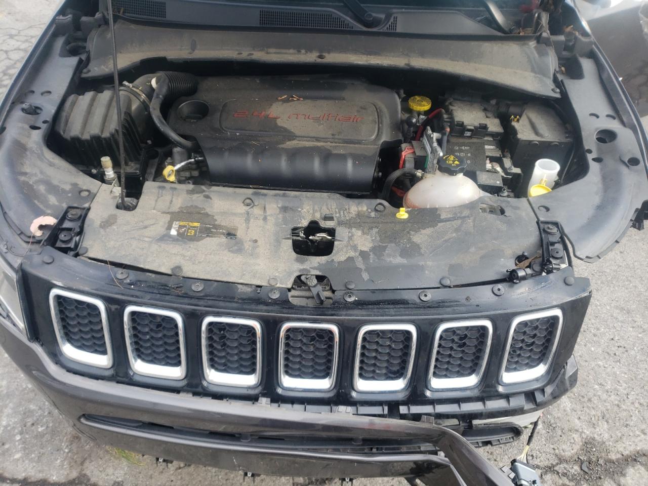 Photo 7 from auction – 2018 JEEP COMPASS LA with VIN 3C4NJDBB0JT232790