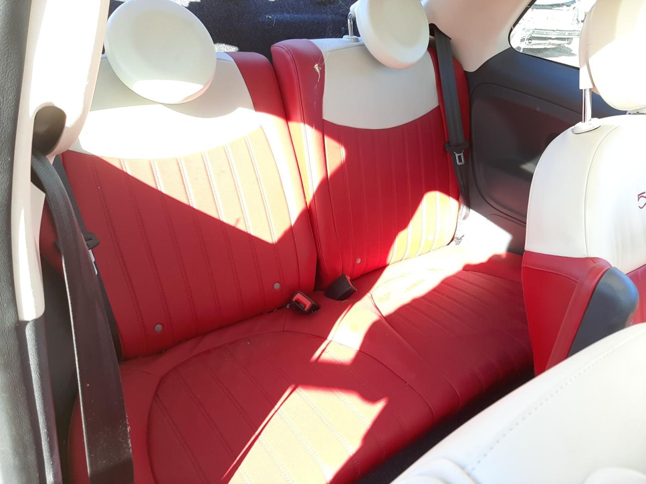 Photo 6 from auction – 2015 FIAT 500 LOUNGE with VIN 3C3CFFCRXFT657378