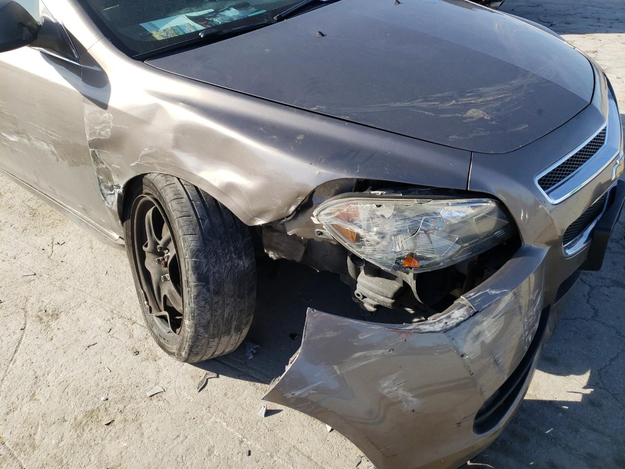 Photo 9 from auction – 2012 CHEVROLET MALIBU LS with VIN 1G1ZA5EU4CF212892