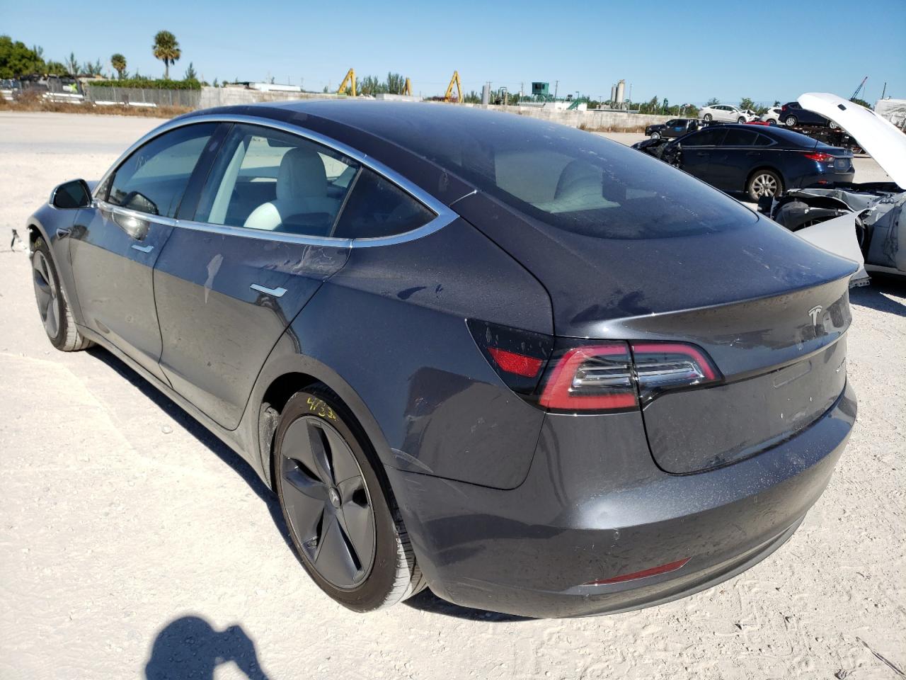 Photo 3 from auction – 2018 TESLA MODEL 3 with VIN 5YJ3E1EB5JF183929