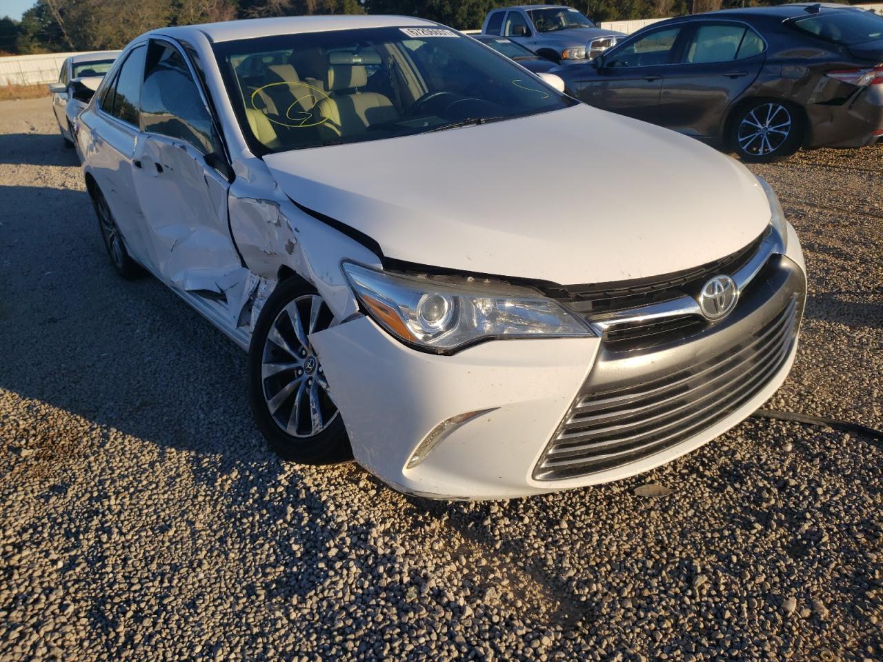 Photo 1 from auction – 2015 TOYOTA CAMRY LE with VIN 4T1BF1FK8FU067979