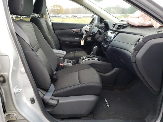 Photo 5 from auction – 2017 NISSAN ROGUE S with VIN KNMAT2MV0HP587669