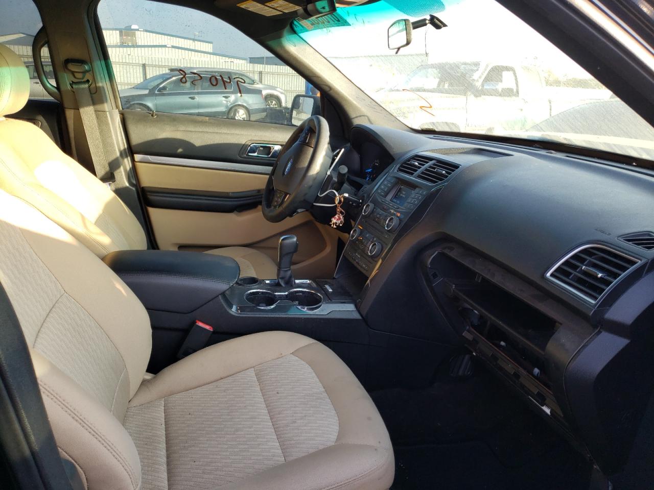 Photo 5 from auction – 2016 FORD EXPLORER with VIN 1FM5K7B89GGA06162