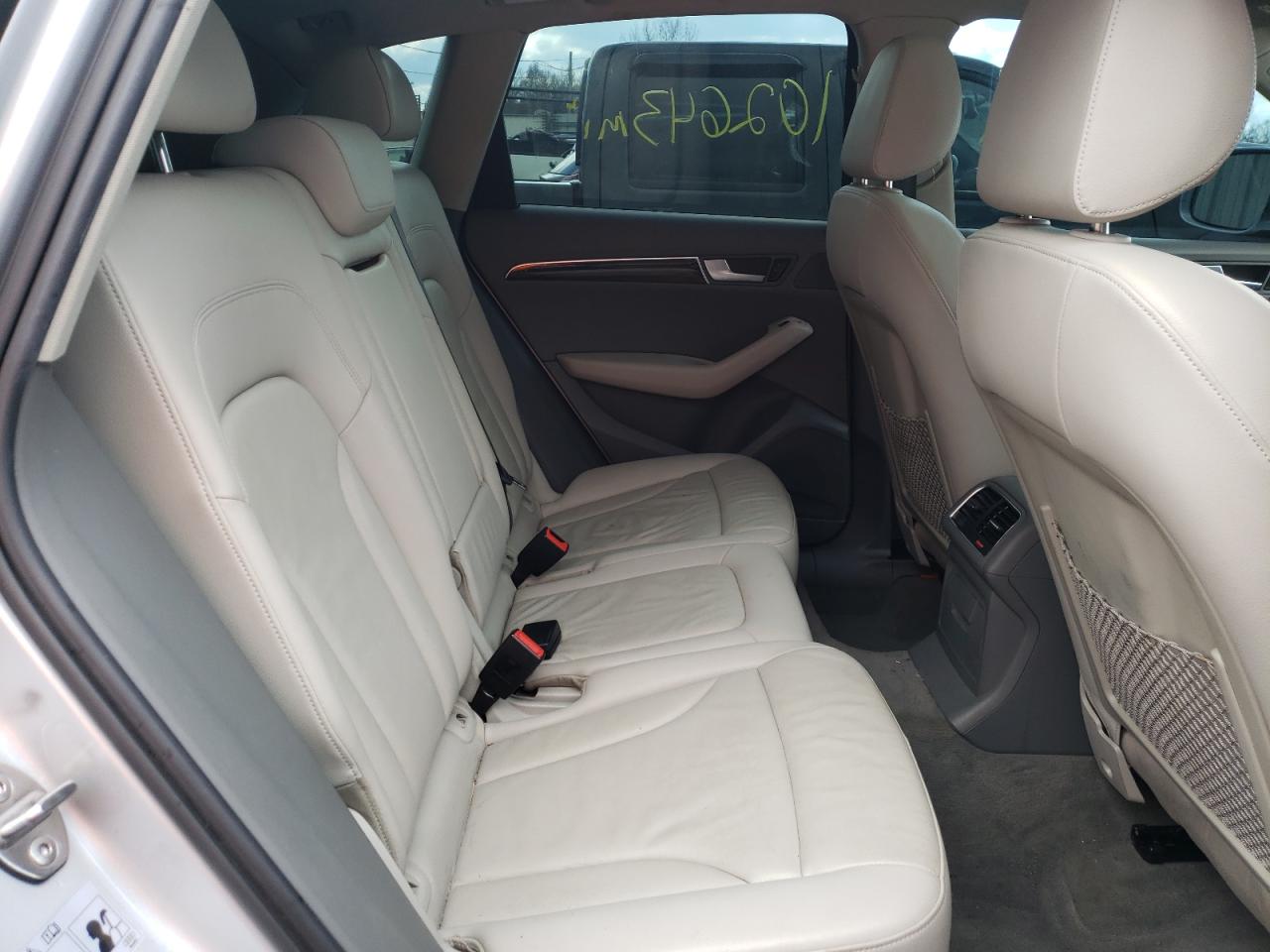 Photo 6 from auction – 2011 AUDI Q5 PREMIUM with VIN WA1CFAFP5BA080828