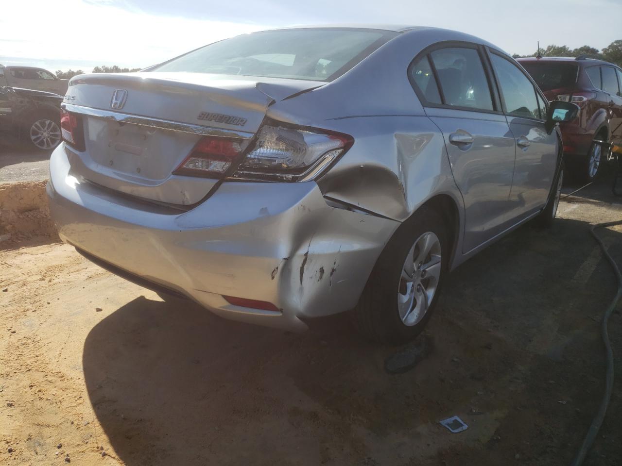 Photo 4 from auction – 2014 HONDA CIVIC LX with VIN 19XFB2F57EE030680