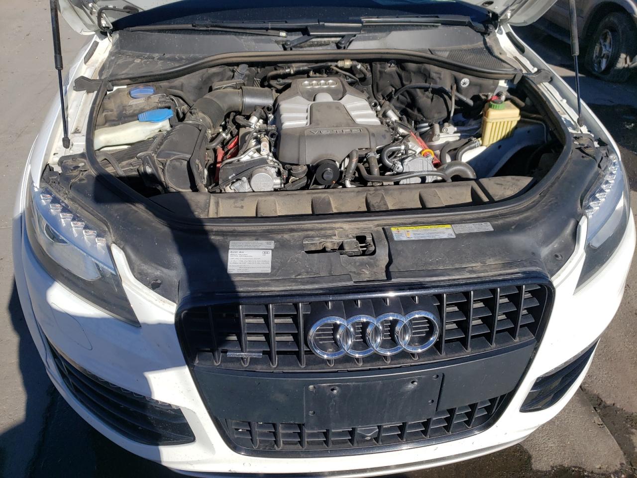 Photo 7 from auction – 2015 AUDI Q7 PRESTIG with VIN WA1DGAFE8FD032776